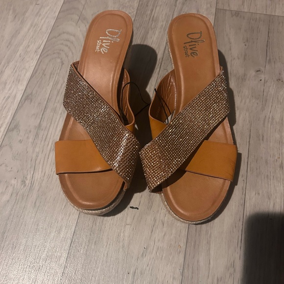 Women's Tan and copper wedge Sandals - Picture 1 of 2